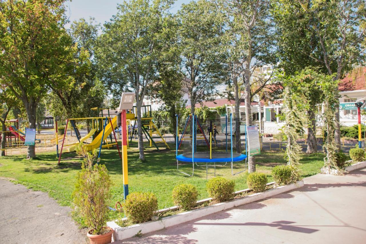Hotel Merty Constanţa Extérieur photo