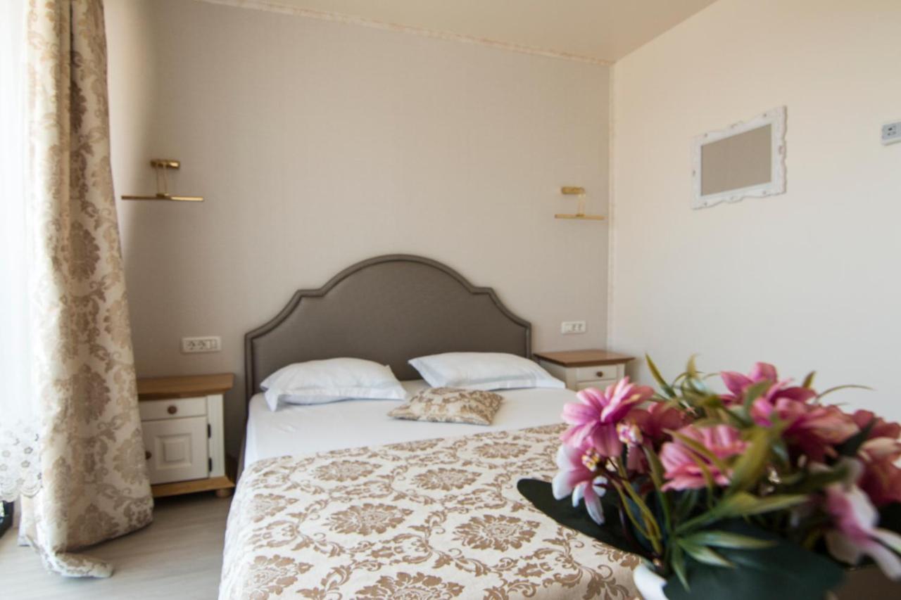 Hotel Merty Constanţa Extérieur photo
